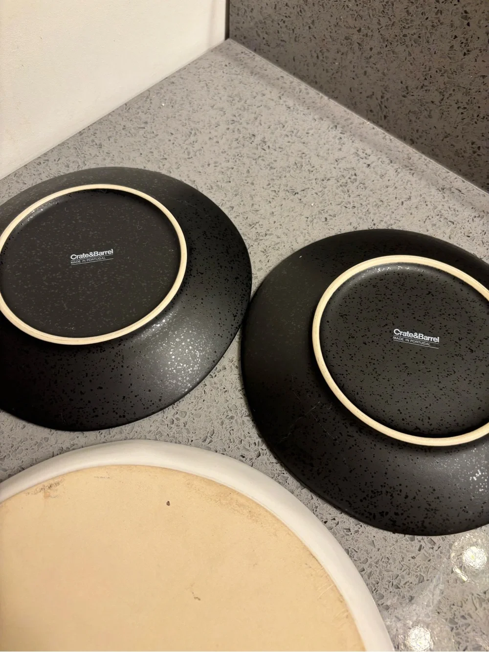 Crate &Barrel Leanne Ford Plate with 2 Craye &Barrel Mini Bowls